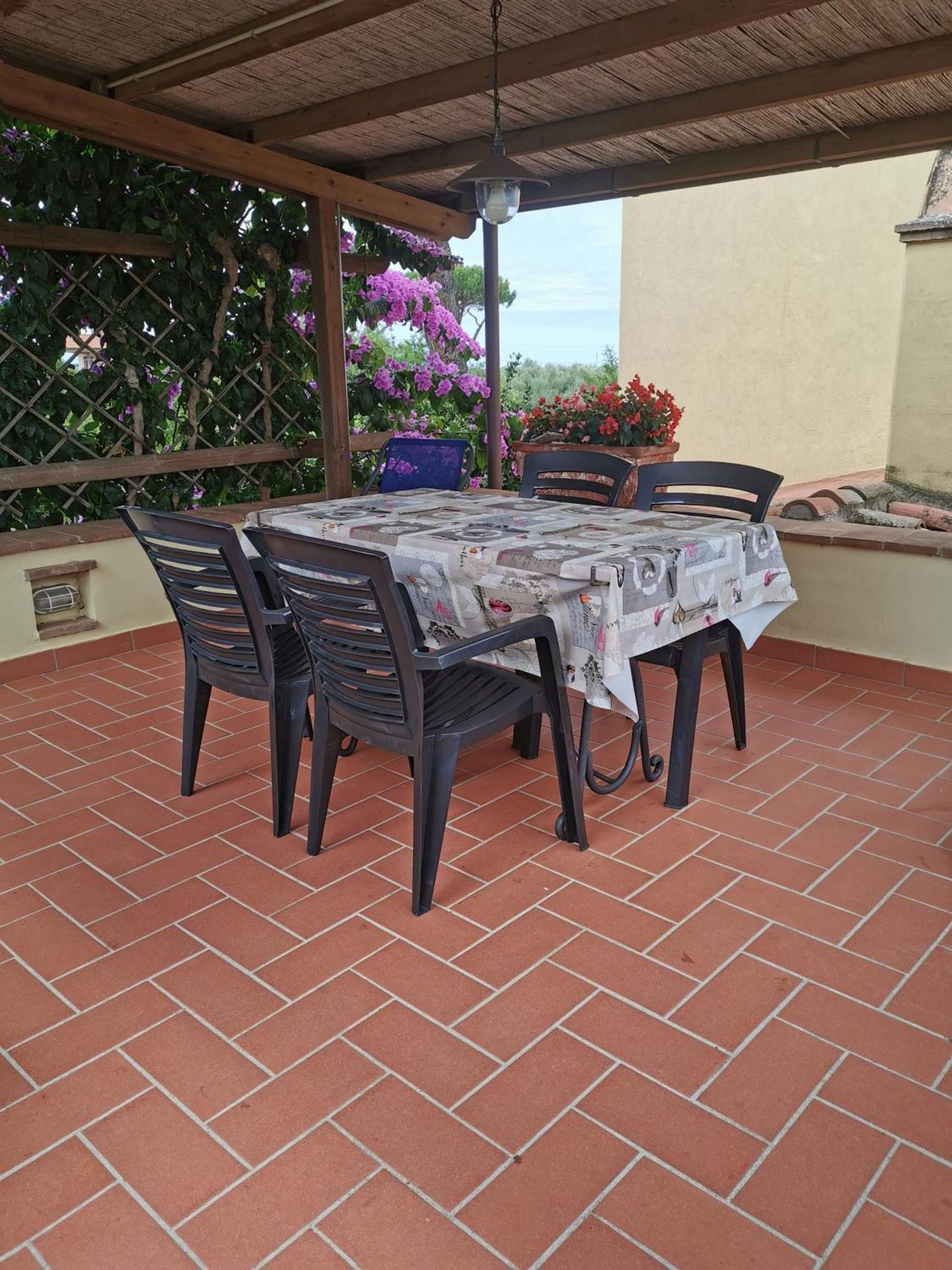 Podere Serena Castagneto Carducci Exterior photo